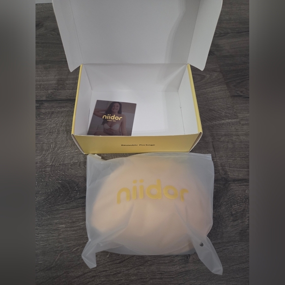 Niidor Silicone Adhesive Bra in Nude Size G - NEW - Picture 3 of 8